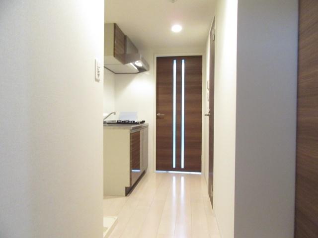 大阪市淀川区十三本町マンション 玄関