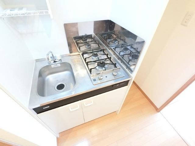 ラシーヌ新北野 キッチン