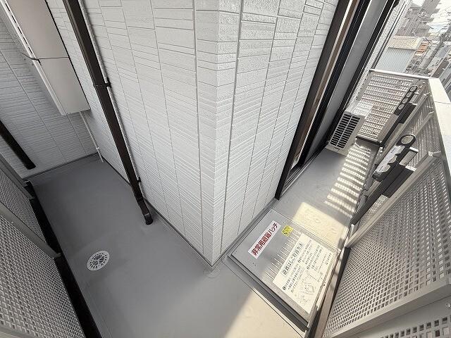 Field court バルコニー