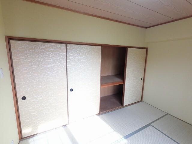 イスズハイツベル加島Ⅱ 収納