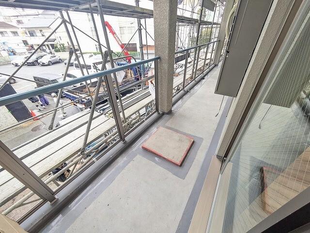 ブロード塚本駅前レジデンス バルコニー