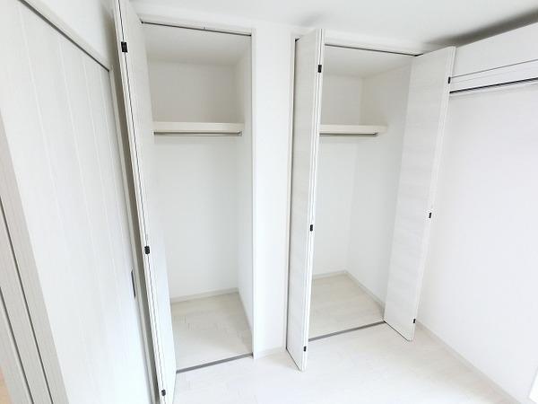 セレニティ加島４丁目A棟 収納