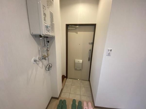 サンリバー塚本 玄関