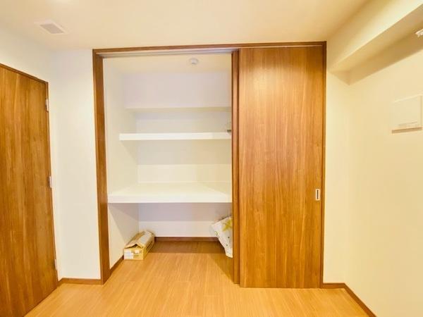 フラッツパーク塚本 収納