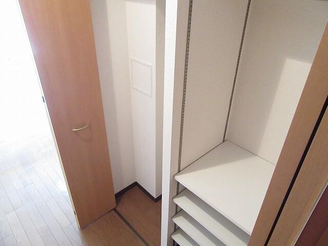 ルナコート塚本 収納