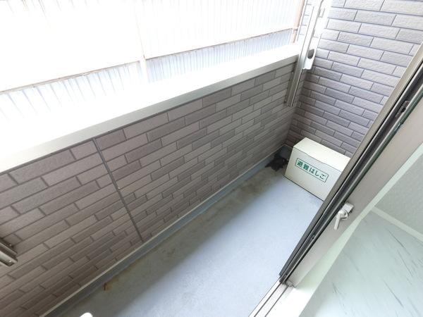 大阪市西淀川区出来島アパート バルコニー