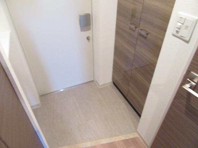 大阪WESTレジデンス 玄関