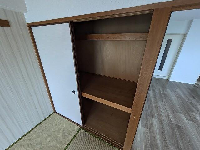 ファミールヒロマル 収納