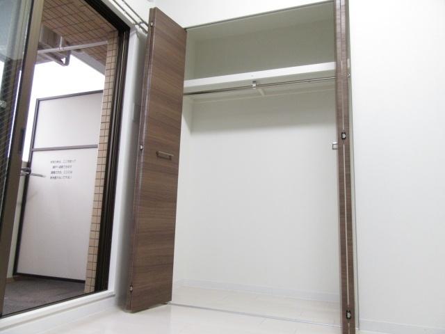 大阪市淀川区十三本町マンション 収納