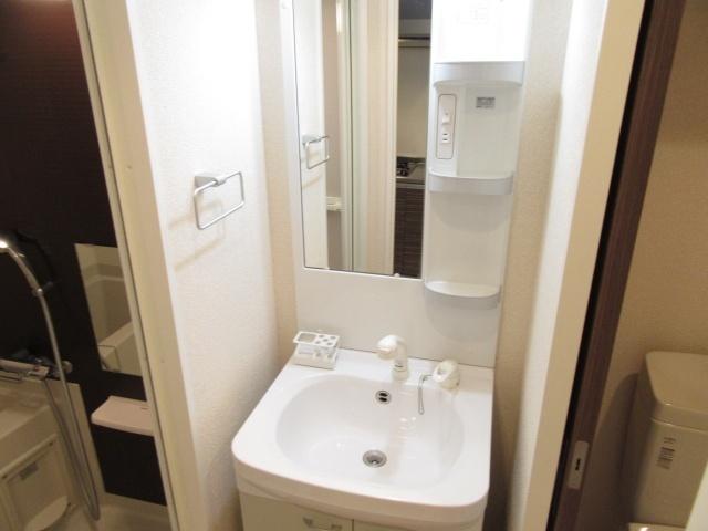大阪市淀川区十三本町マンション 洗面