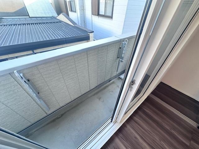 アドモアコート三津屋中 バルコニー