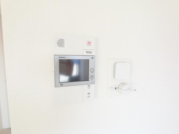 エスリード大阪クレストコート セキュリティ