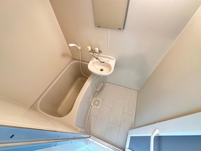 日建ＣＣビルディング バス／シャワー