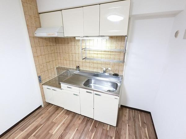 大阪市西淀川区姫里マンション キッチン