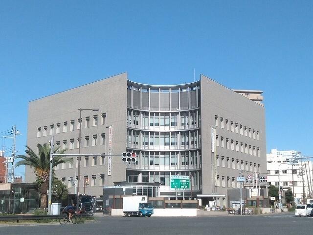 大阪市西淀川区役所：918m