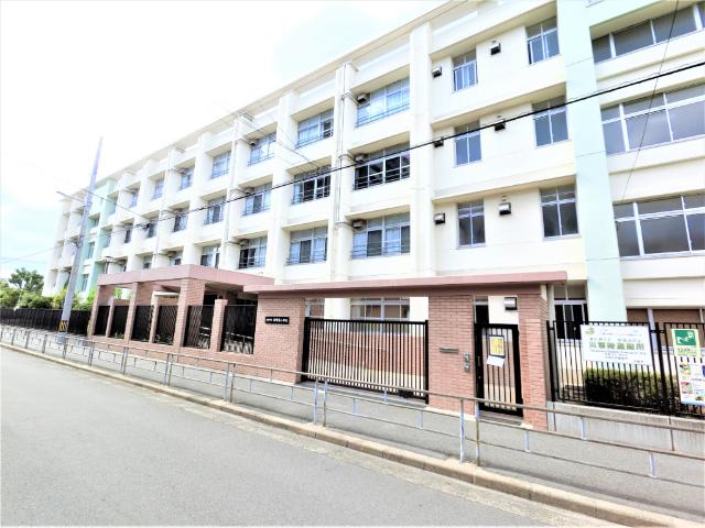 大阪市立御幣島小学校：222m