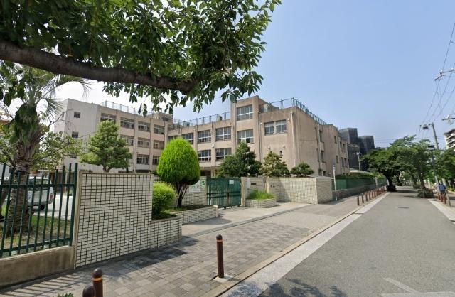 大阪市立佃中学校：1717m