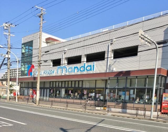 万代尼崎難波店：333m