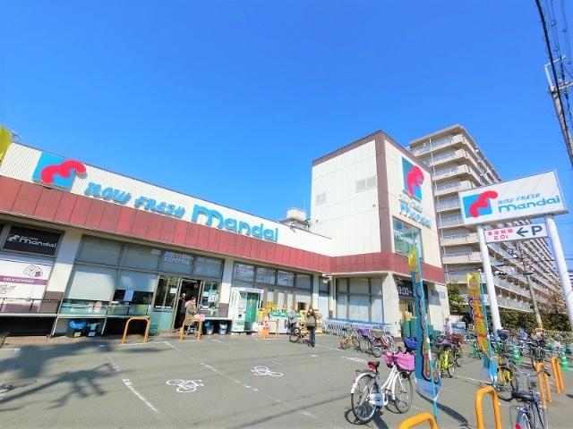 万代淀川新高店：812m