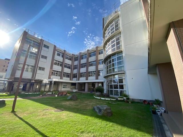 大阪市立柏里小学校：445m