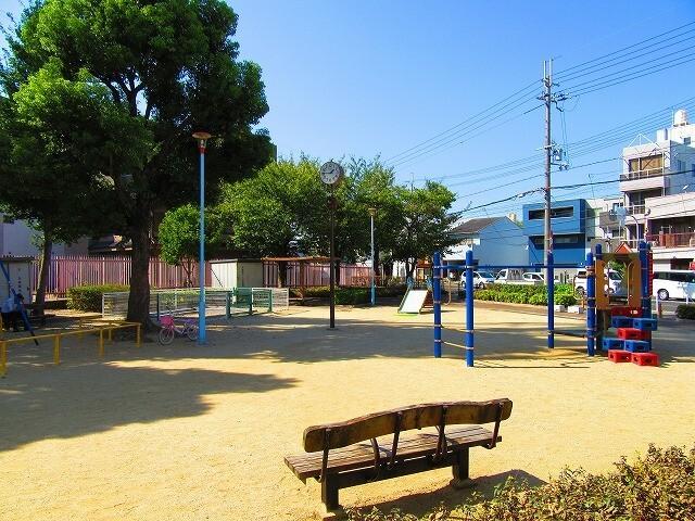 加島中央公園：630m
