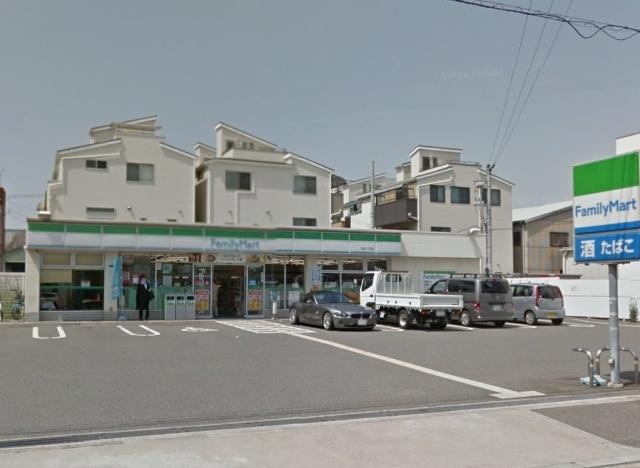 ファミリーマート竹島二丁目店：339m