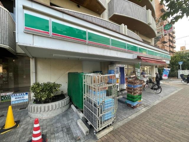 ローソンストア100西淀川大和田店：325m
