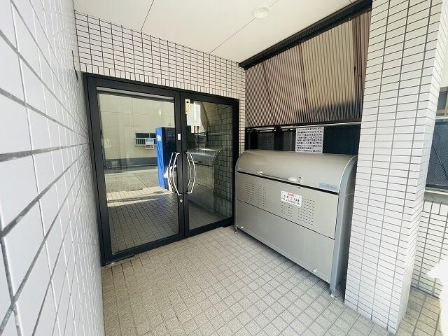香川ハイツ エントランス