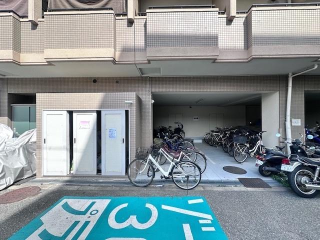 オリエントハイツ 駐車場