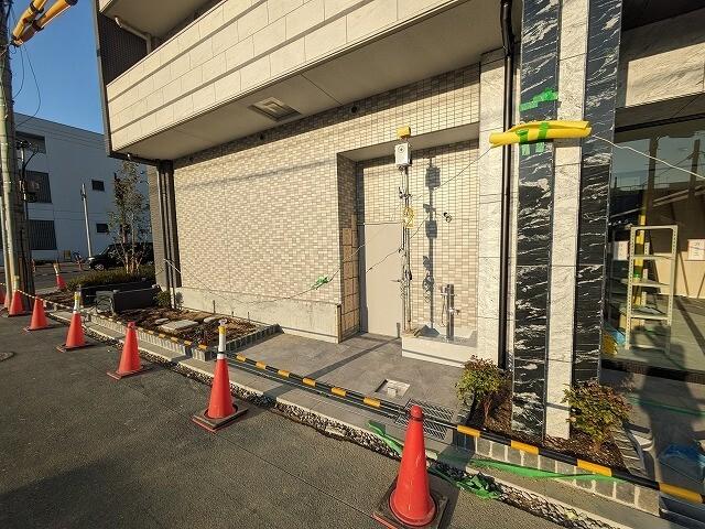 エスリード大阪デュアルゲート ロビー