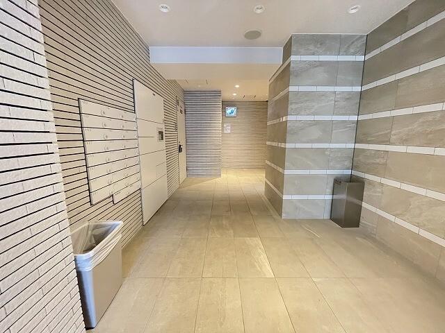 メインステージ大阪NorthGateⅡ ロビー