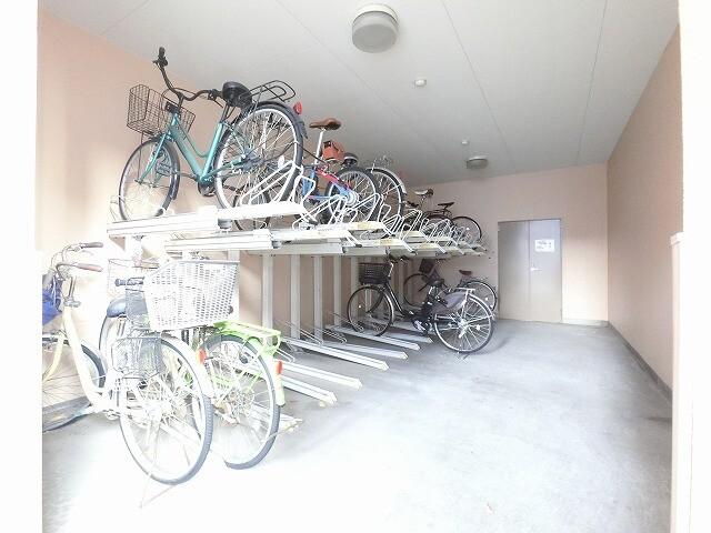 Rio加島 駐車場