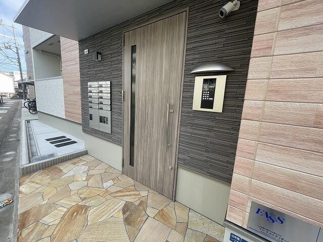 フジパレス出来島ＷＥＳＴⅠ番館 エントランス