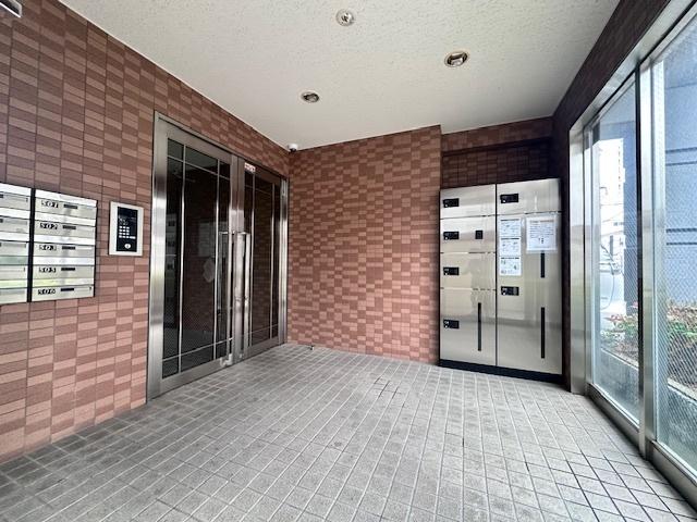 WEST VILLA 21 ロビー