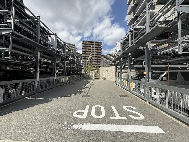大阪市西淀川区竹島マンション 駐車場