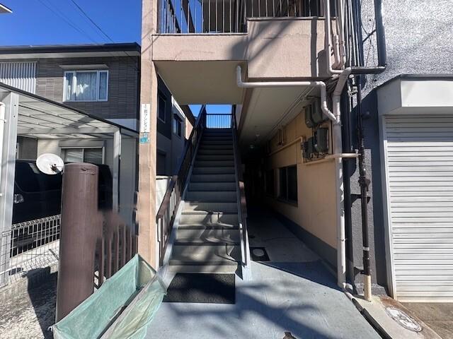 生和マンション エントランス