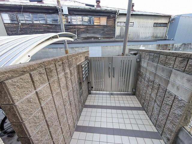 ブレーブエムズ ロビー