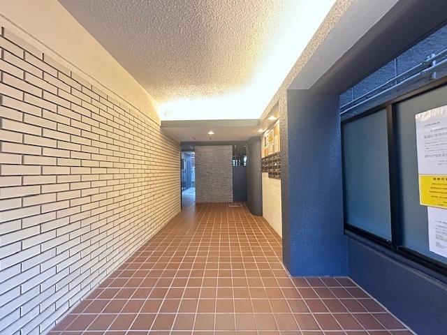 メゾン三原 ロビー
