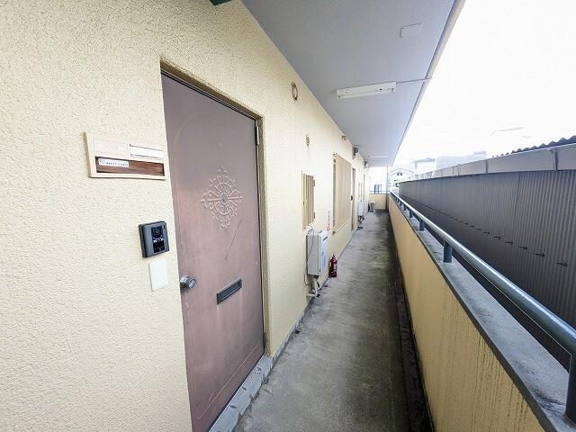 ハイツヤマト ロビー