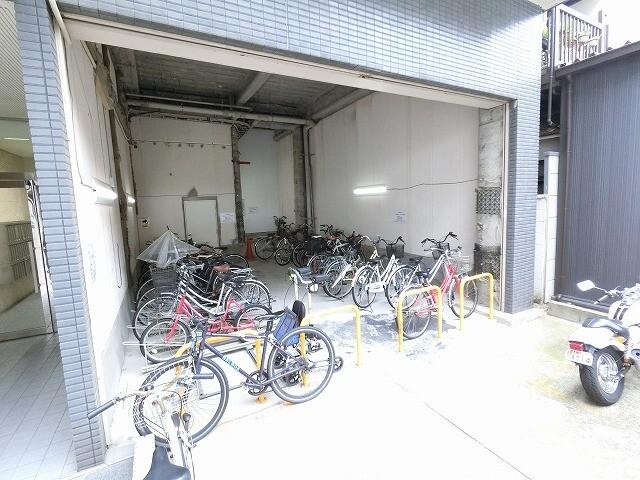 イモーション姫島 駐車場