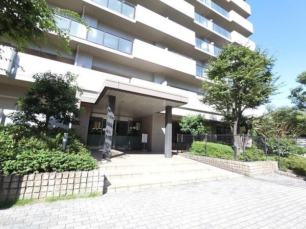 レックスシティ・ウイング大阪 エントランス