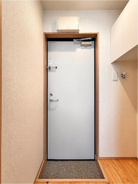 TRアーバンプレイス高田馬場Ⅱ（106） 玄関