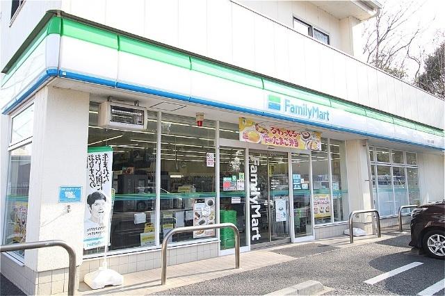 ファミリーマート羽沢三丁目店：269m
