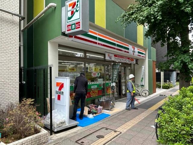 コンビニ