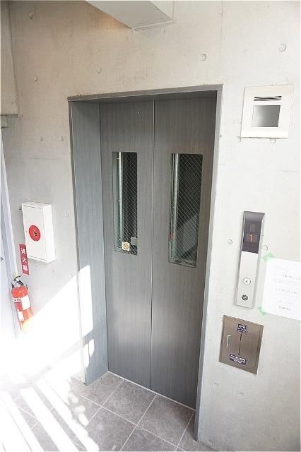 Bee　Flats 物件画像