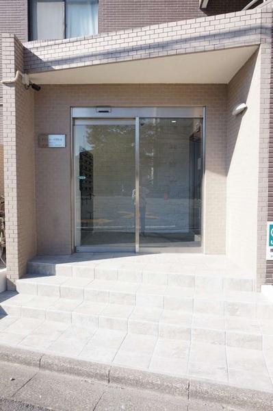 ウインコーポ関町南 エントランス