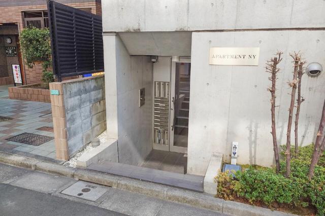 APARTMENT NY 物件画像