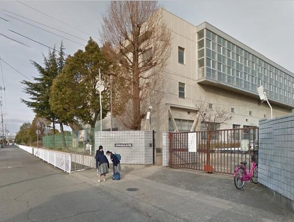 尼崎市立南武庫之荘中学校：1094m