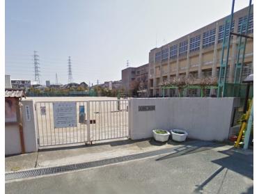 尼崎市立武庫の里小学校：628m