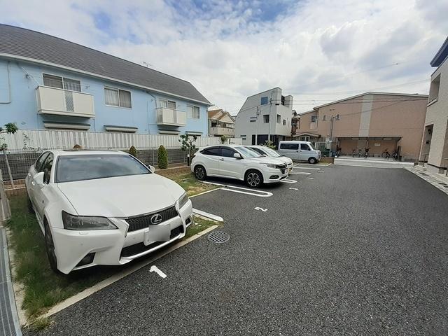 エトワール学文殿Ｂ（201） 駐車場